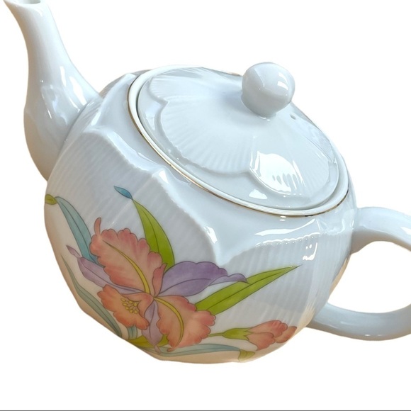 Otagiri Vintage Teapot, Orchid Mist, Excellent Condition, No Chips Or Cracks - Picture 3 of 7